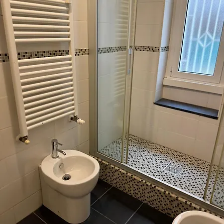 Lägenhet Mare Con Giardino *